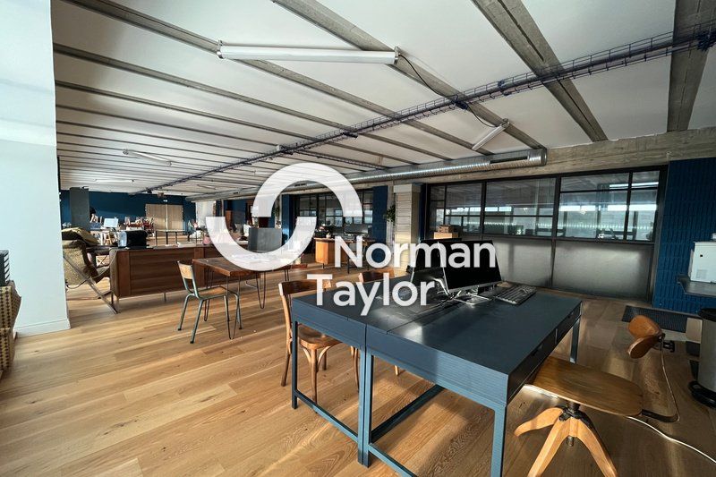 Location bureaux 306 m² divisibles à partir de 80 m²