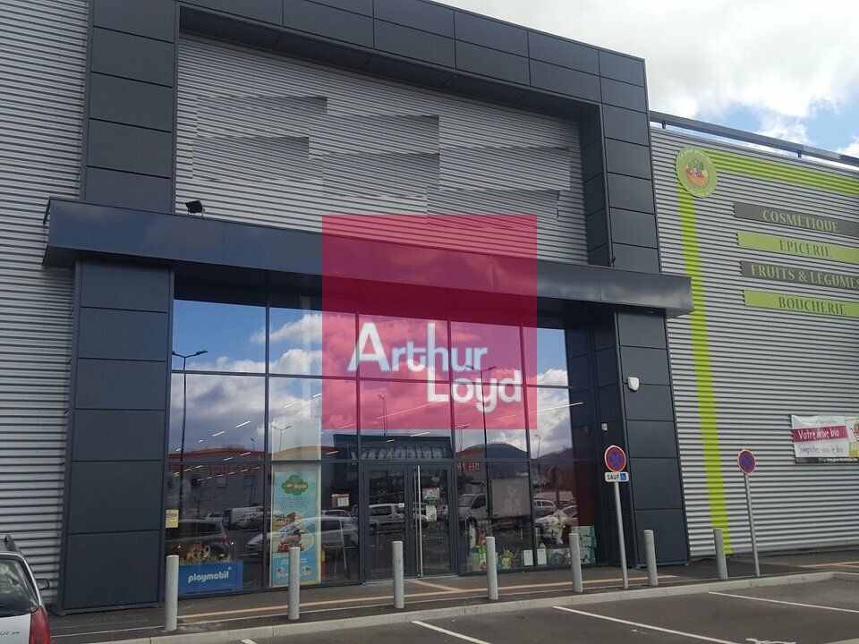 Location local commercial 1238 m² non divisibles