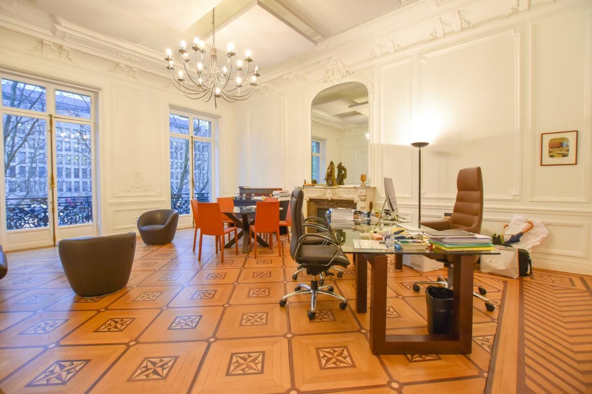 Location bureaux 334 m² non divisibles