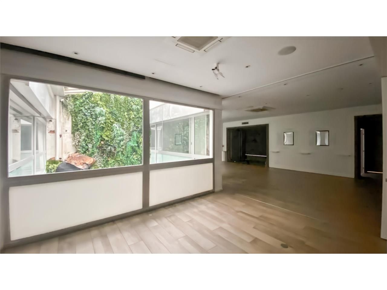 Location Bureaux 230 m² non divisibles