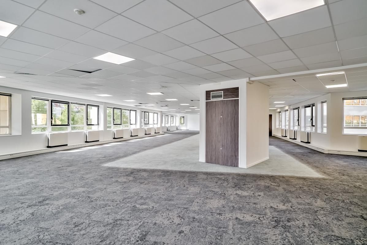 Location bureaux 1471 m² divisibles à partir de 210 m²