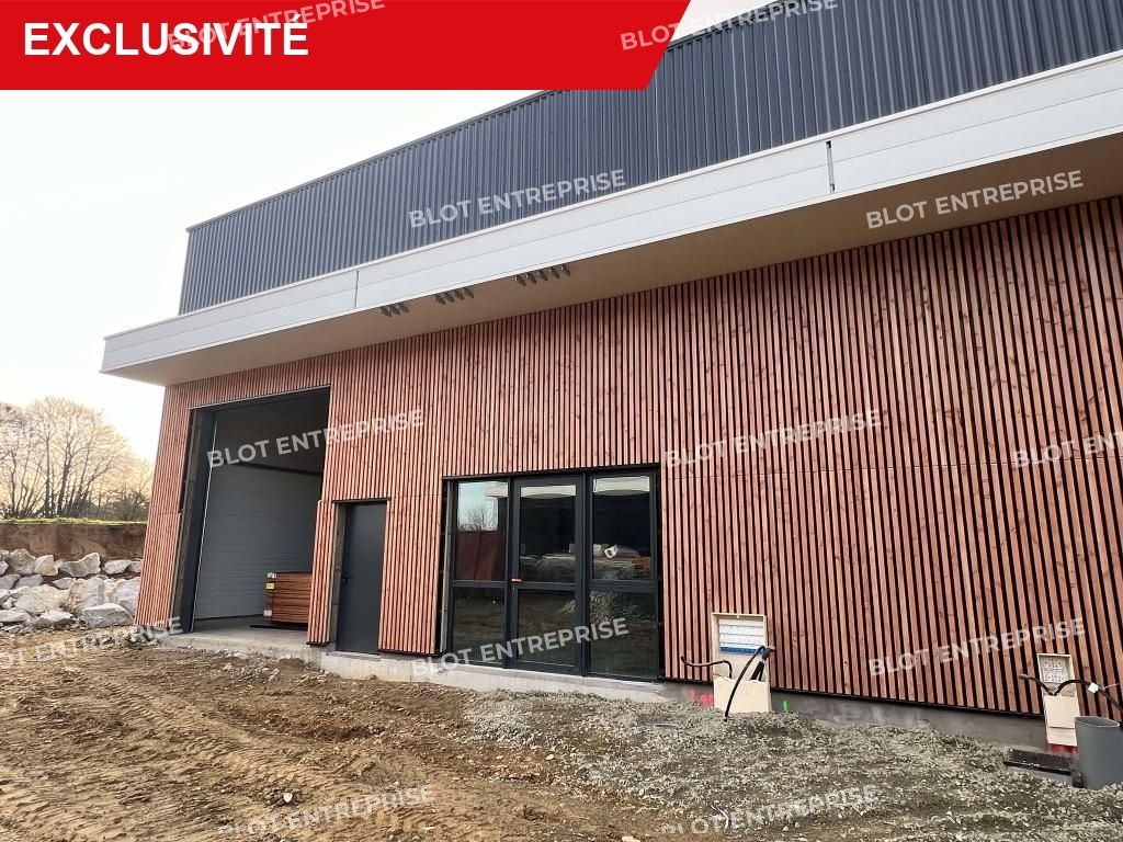 Vente entrepôts 284 m² non divisibles
