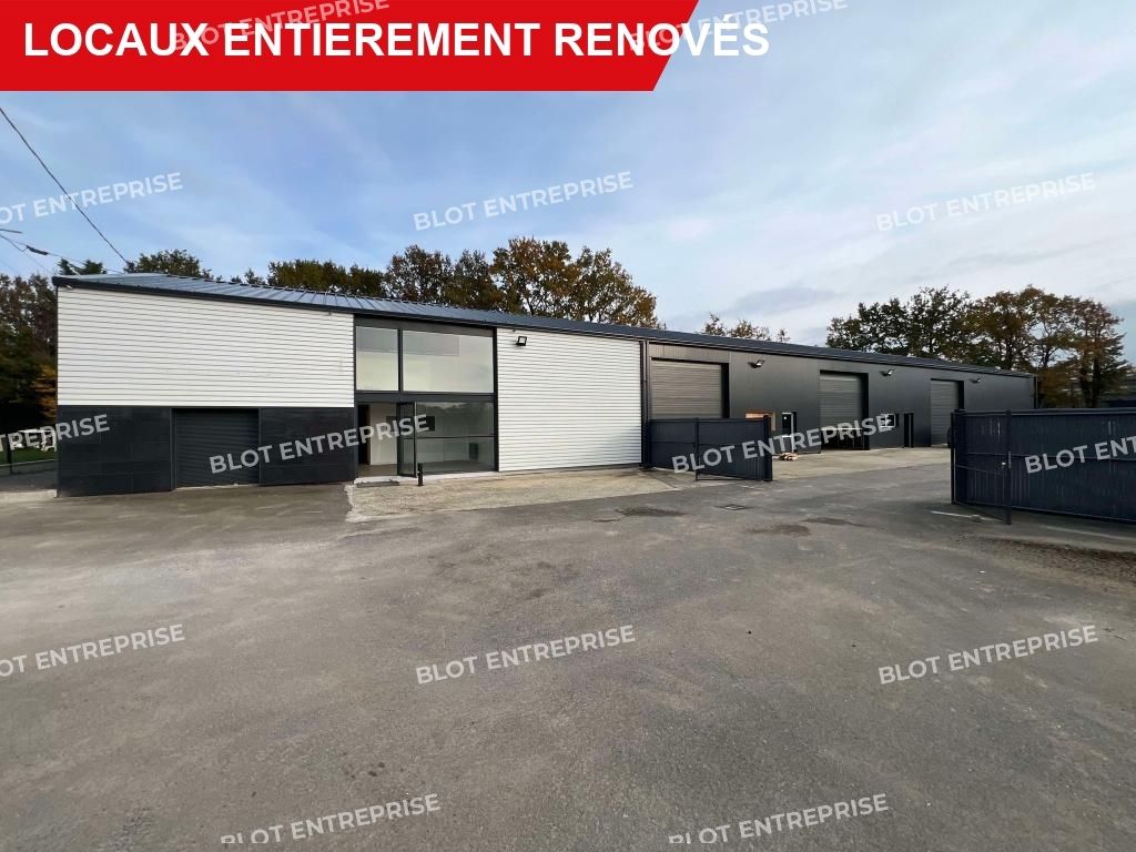 Location entrepôts 155 m² non divisibles