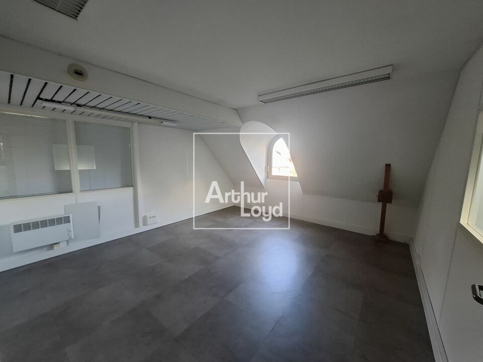 Bureaux avec point d'eau à louer