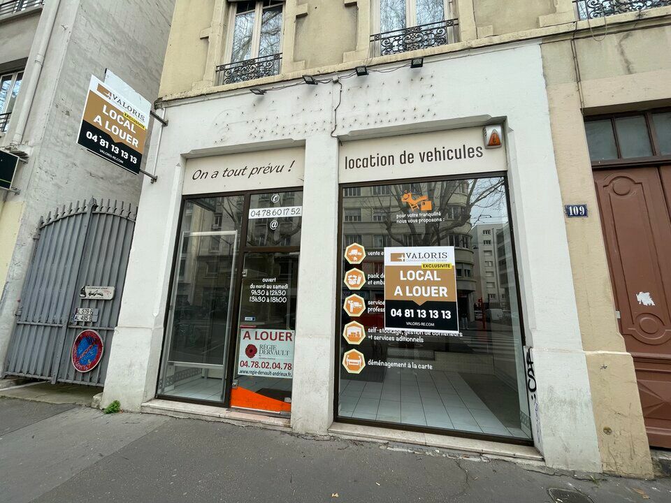 Location local commercial 71 m² non divisibles