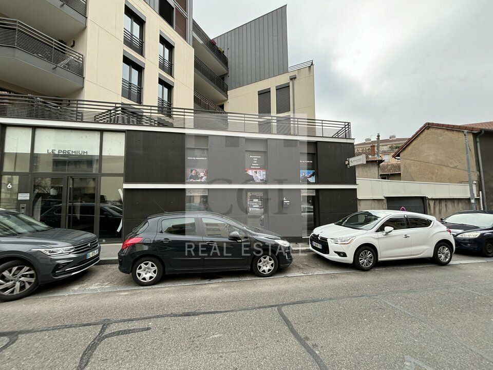 Location bureaux 58 m² non divisibles