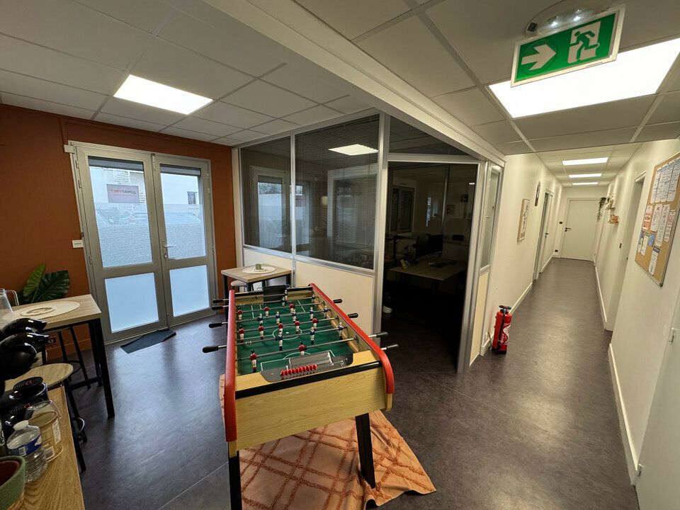 Location bureaux 210 m² non divisibles