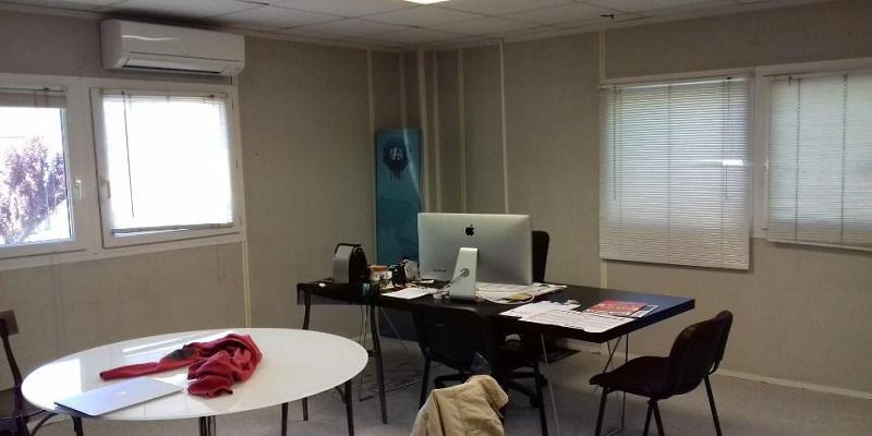 Location entrepôts 500 m² non divisibles