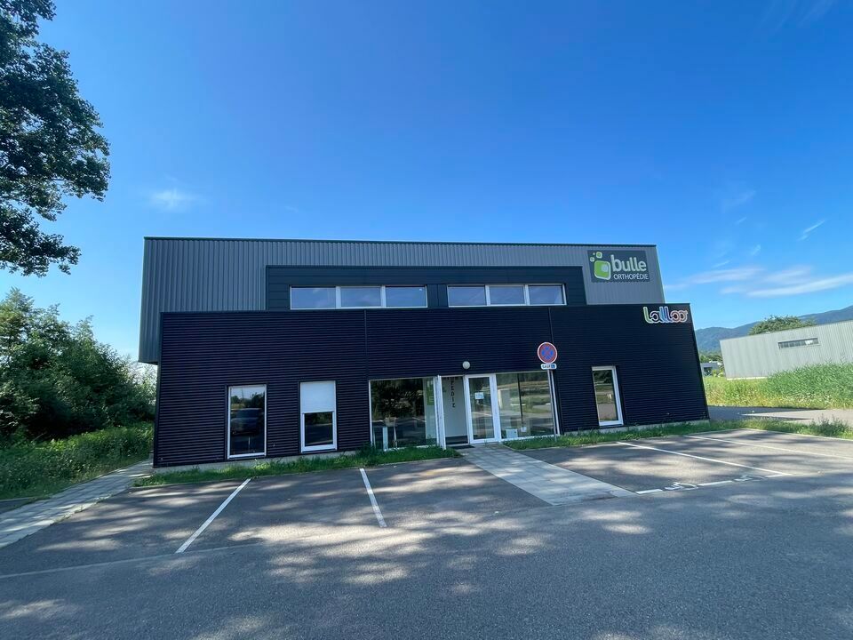 Vente local d''activites 922 m² non divisibles