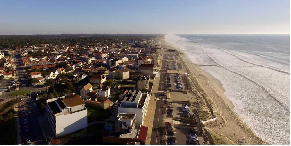 Vente fonds de commerce 240.00 m² à LACANAU