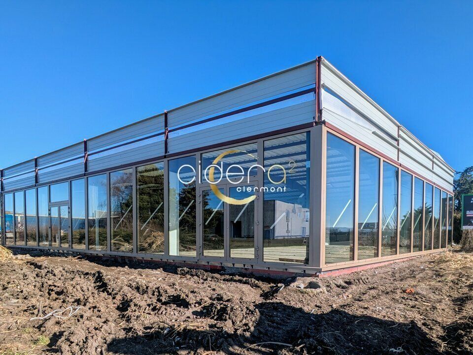 Location local commercial 440 m² non divisibles