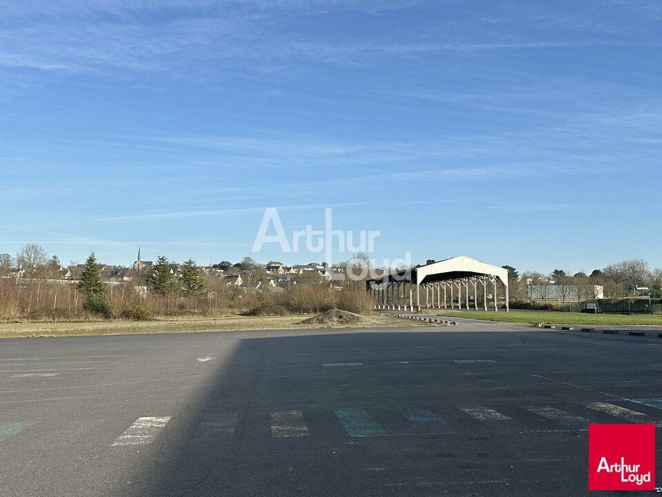 Location terrain 8910 m² divisibles à partir de 3910 m²