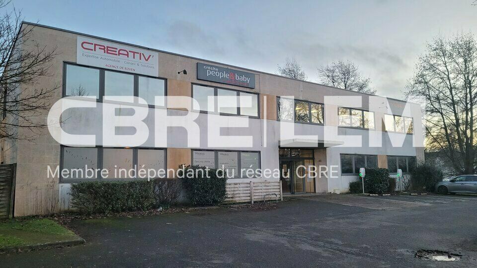 Location bureaux 330 m² non divisibles