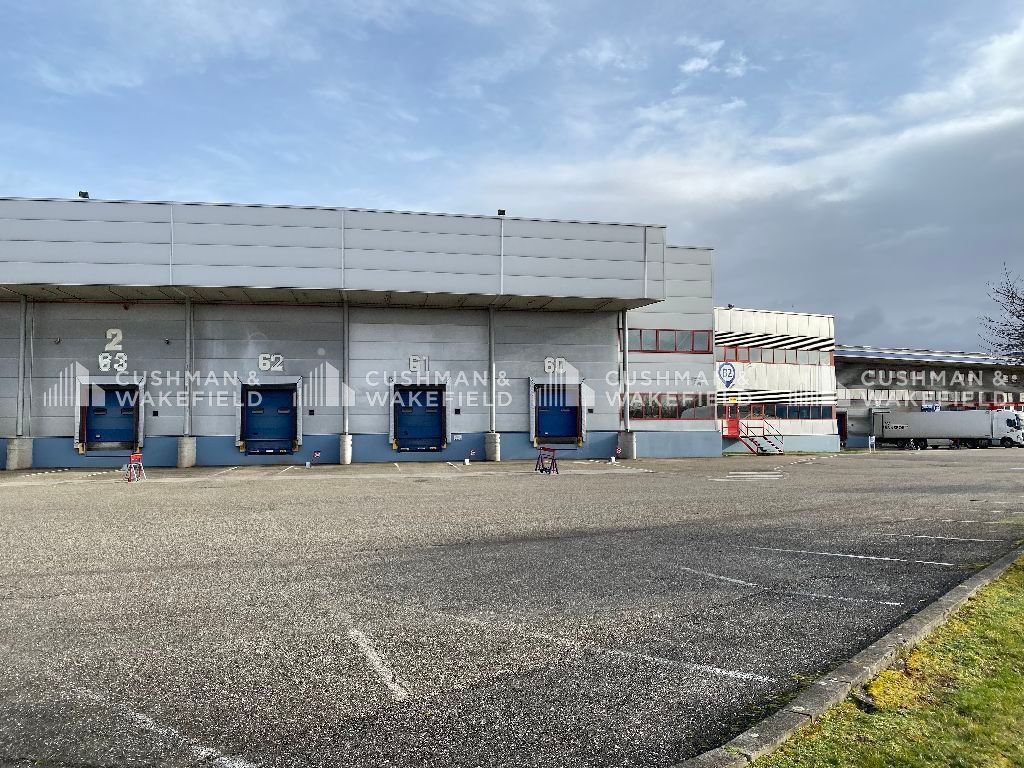 Location entrepôt 11622 m² divisibles à partir de 4666 m²