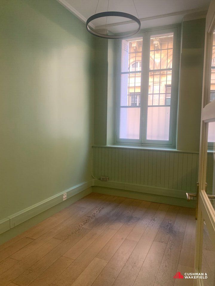 LOCAL PROFESSIONNEL A VENDRE - QUINCONCES