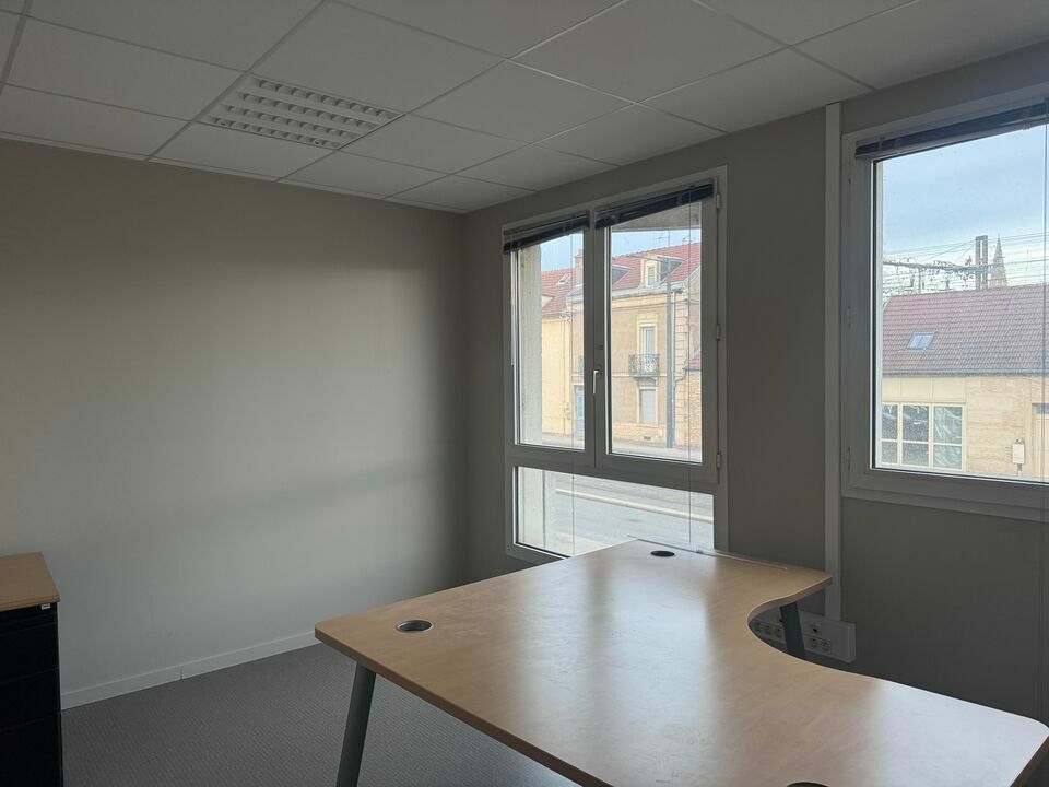 BUREAUX A LOUER - CENTRE VILLE DIJON