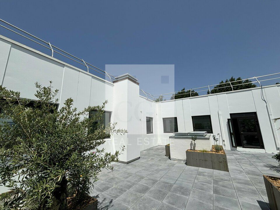 Location bureaux 1794 m² divisibles à partir de 154 m²