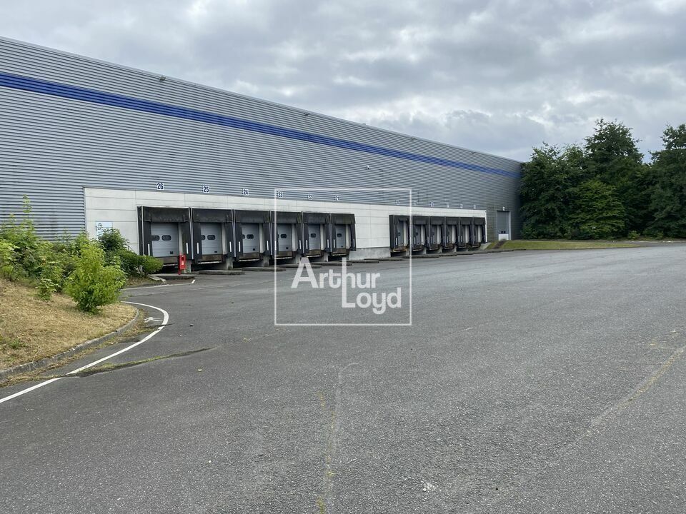 ENTREPOT LOGISTIQUE GRANDE SURFACE