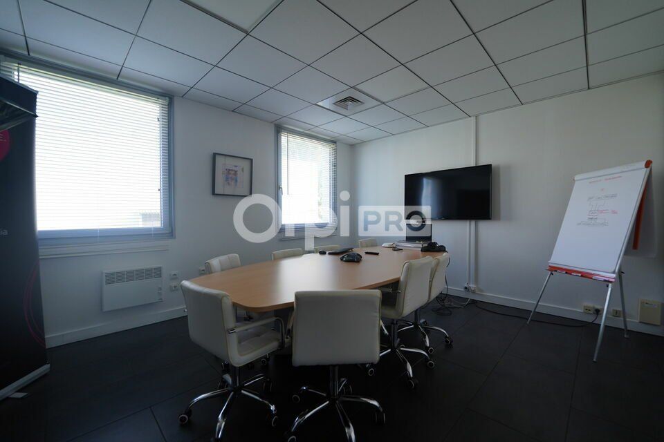 BUREAU A LOUER - 150 m² - DARDILLY