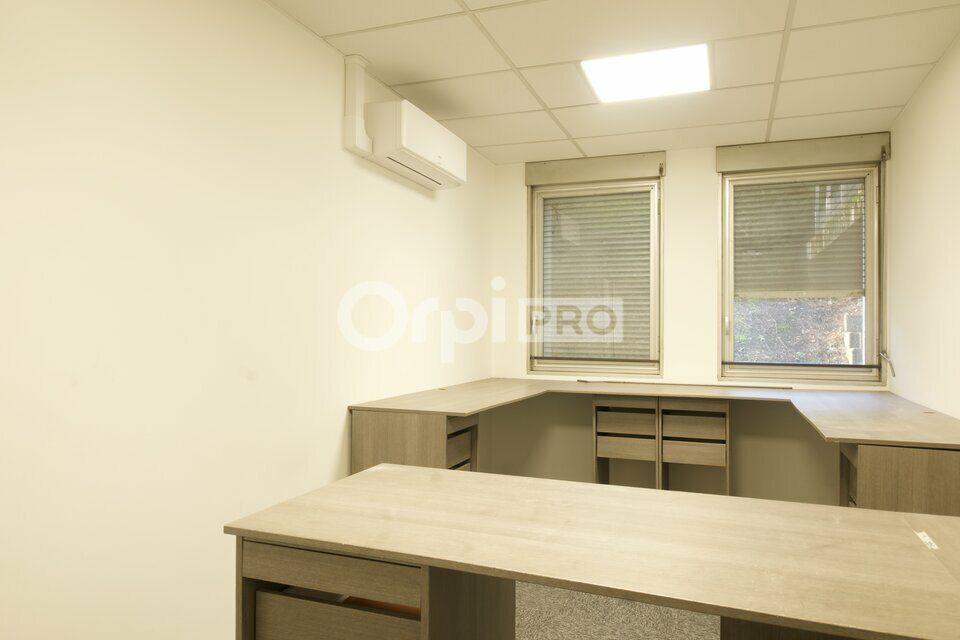 BUREAUX A LOUER - ECULLY - DISPONIBLE IMMÉDIATEMENT 