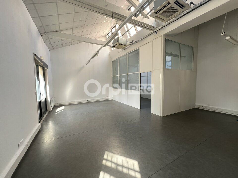 BUREAUX A LOUER - LYON - IMMEDIATEMENT