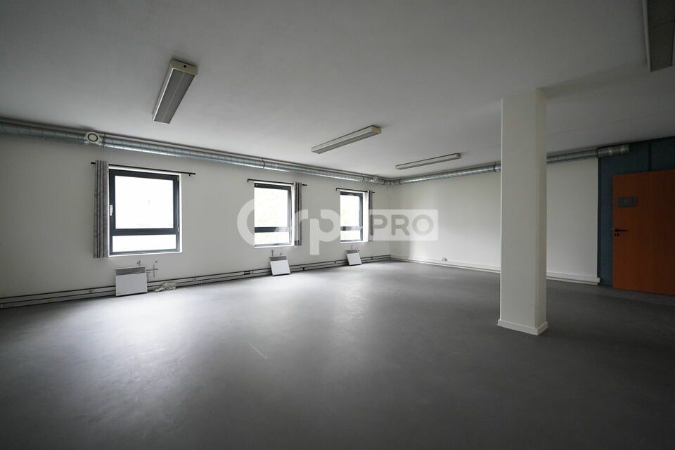 BUREAUX A LOUER - VILLEURBANNE - IMMEDIATEMENT