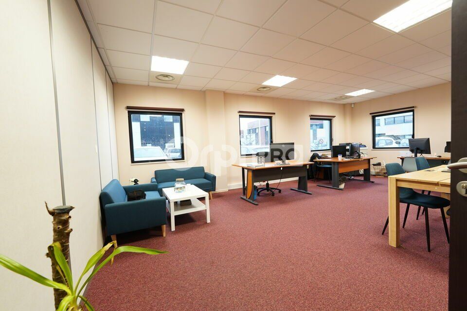 Location bureaux 50 m² non divisibles