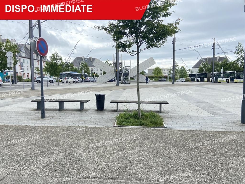 Location bureaux 231 m² non divisibles