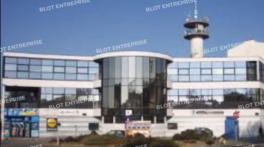 Location bureaux 101 m² non divisibles