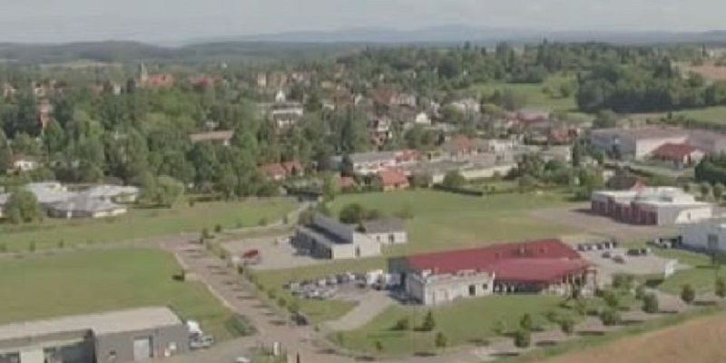 Vente terrain 4000 m² divisibles à partir de 2000 m²