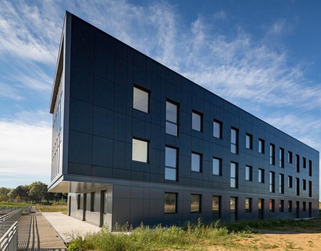 Location bureaux 40 m² divisibles à partir de 14 m²