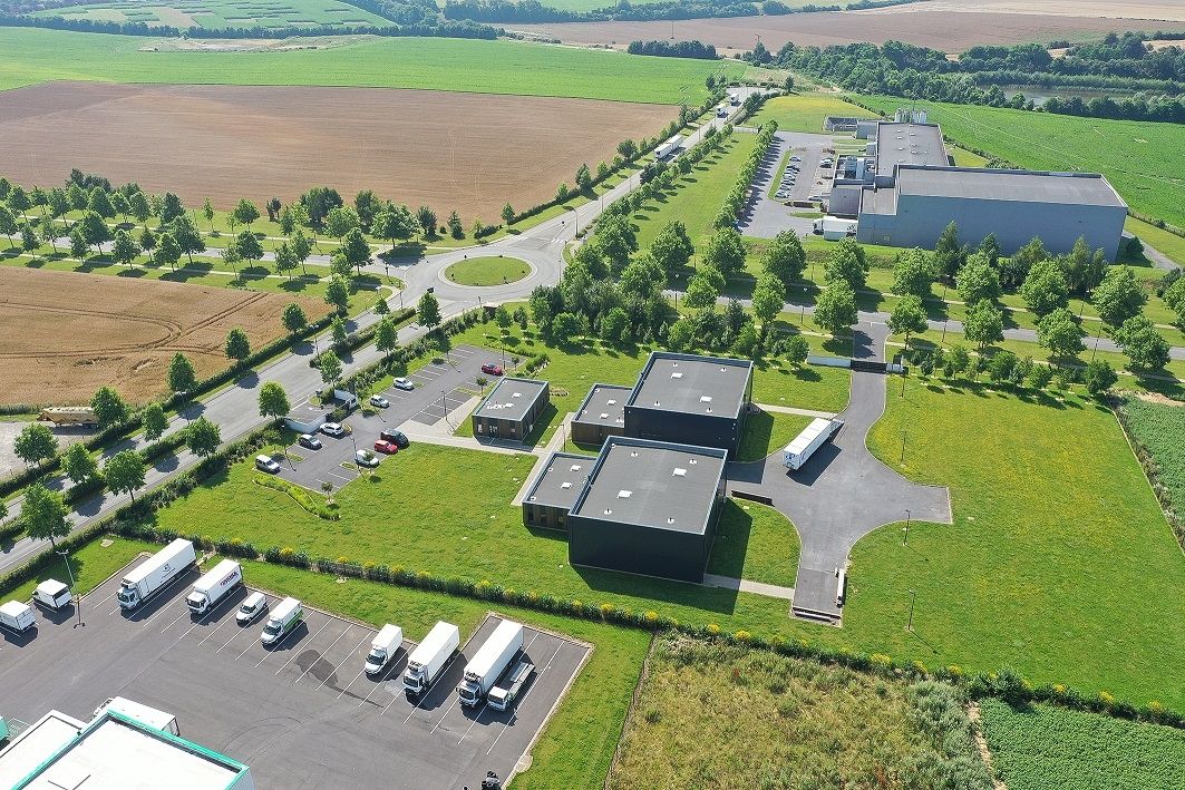 Location entrepôts 520 m² non divisibles