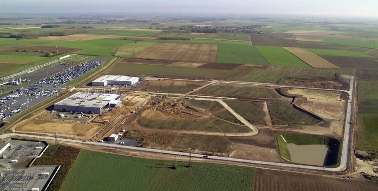 Vente terrain 30000 m² divisibles à partir de 1000 m²