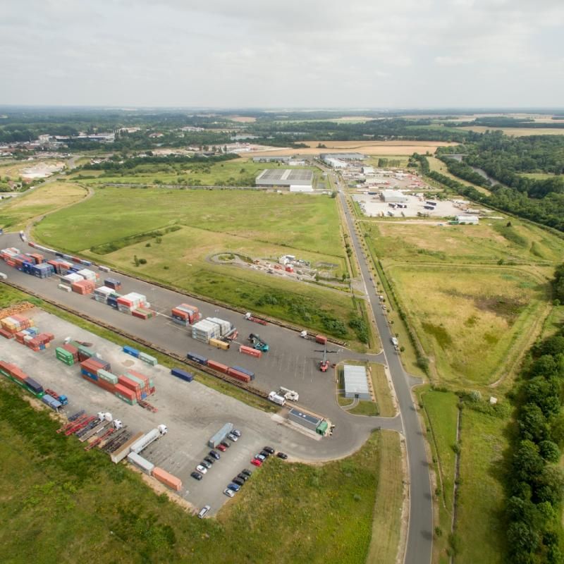 Vente terrain 200000 m² non divisibles