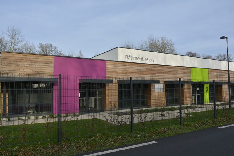 Location entrepôts 311 m² divisibles à partir de 211 m²