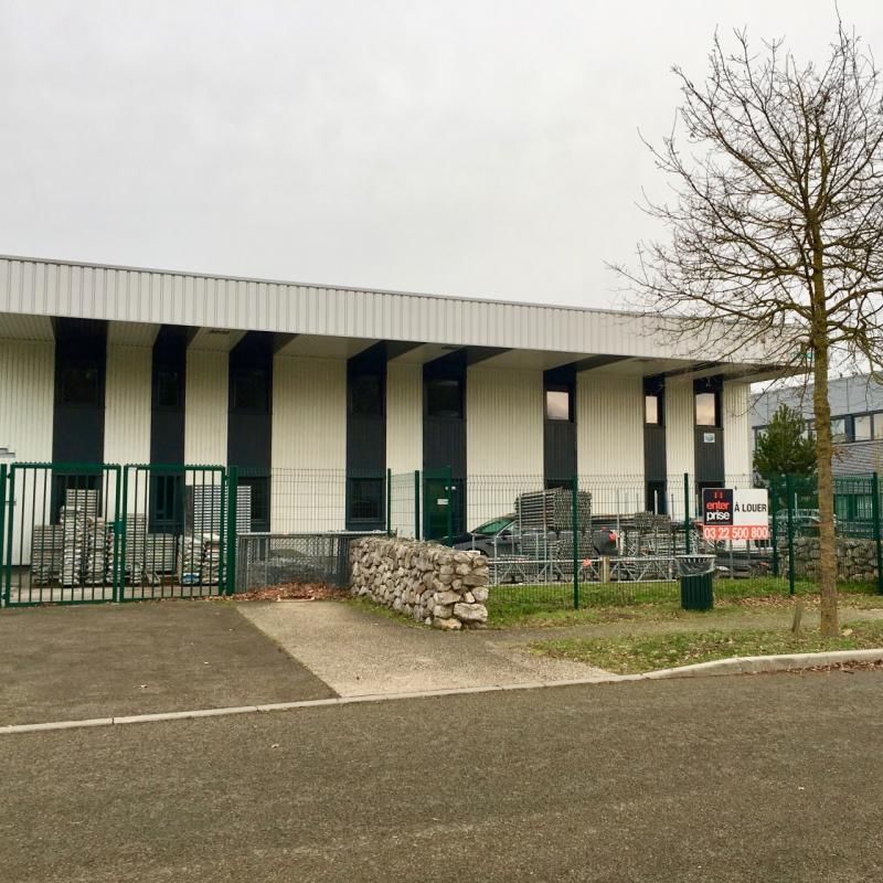 Location bureaux 140 m² non divisibles