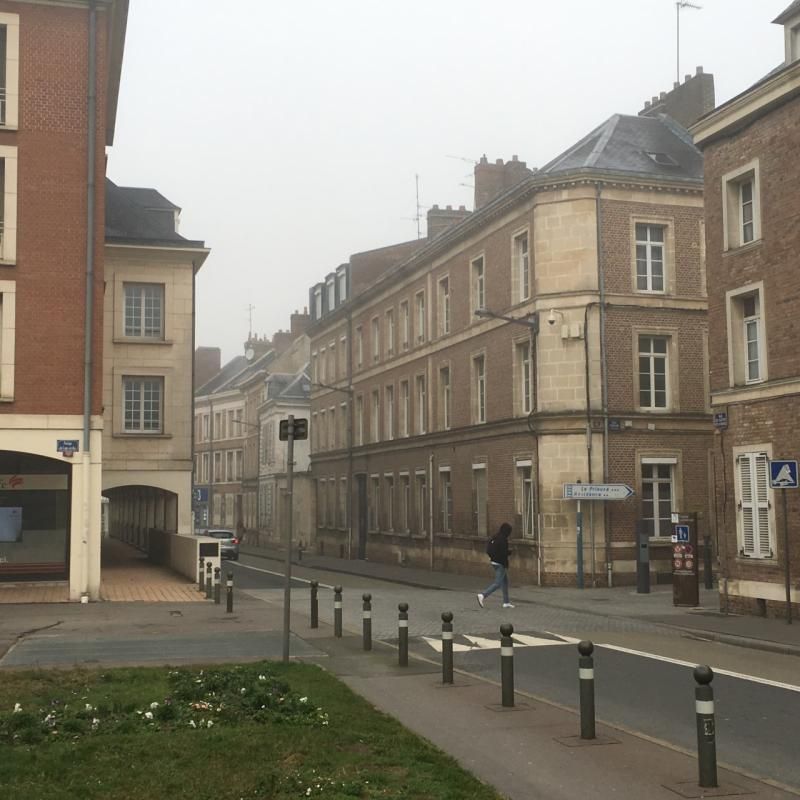 Location bureaux 450 m² non divisibles