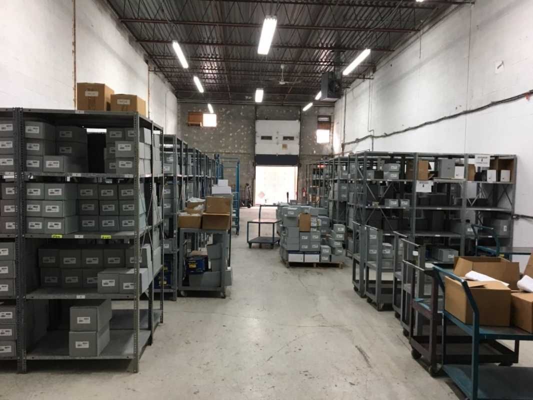 Location entrepôts 708 m² divisibles à partir de 100 m²