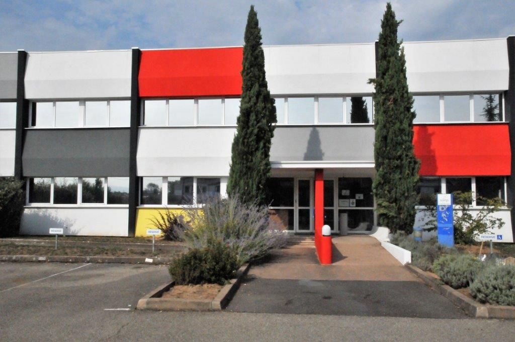 Location bureaux 500 m² divisibles à partir de 100 m²