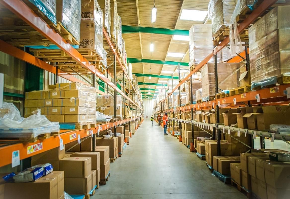 Location entrepôts 3000 m² non divisibles