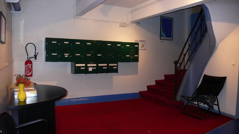 Location bureaux 30 m² non divisibles