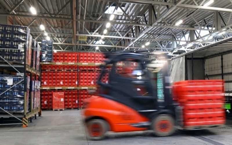 Location entrepôts 636 m² non divisibles