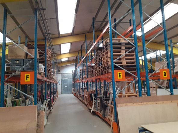 Location entrepôts 1200 m² divisibles à partir de 480 m²