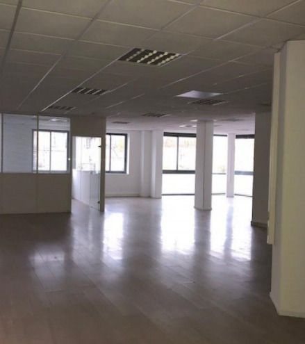 Location bureaux 230 m² non divisibles
