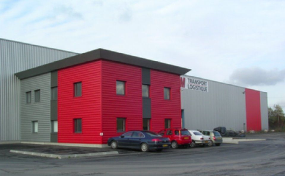 Location entrepôts 1616 m² non divisibles