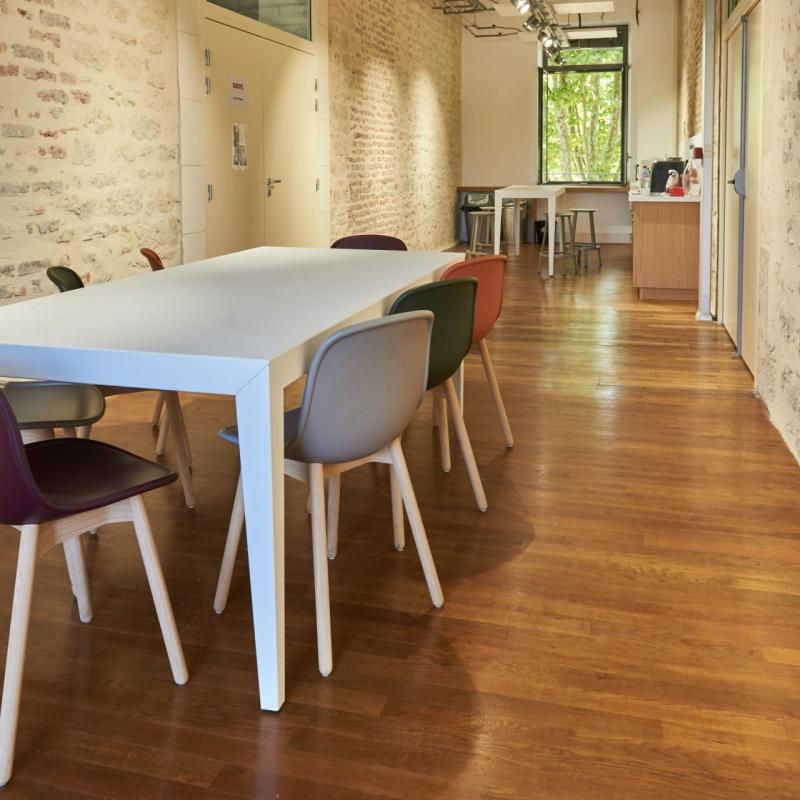 Location bureaux 6500 m² non divisibles