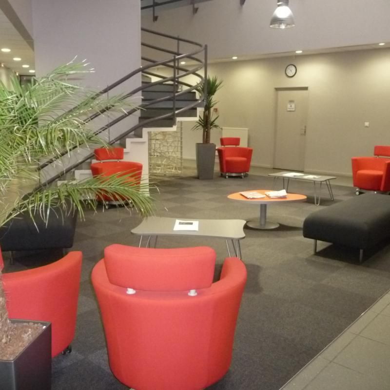 Location bureaux 1240 m² divisibles à partir de 10 m²