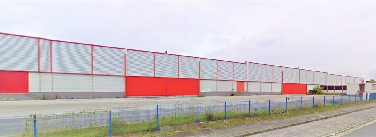 Location entrepôts 3350 m² non divisibles