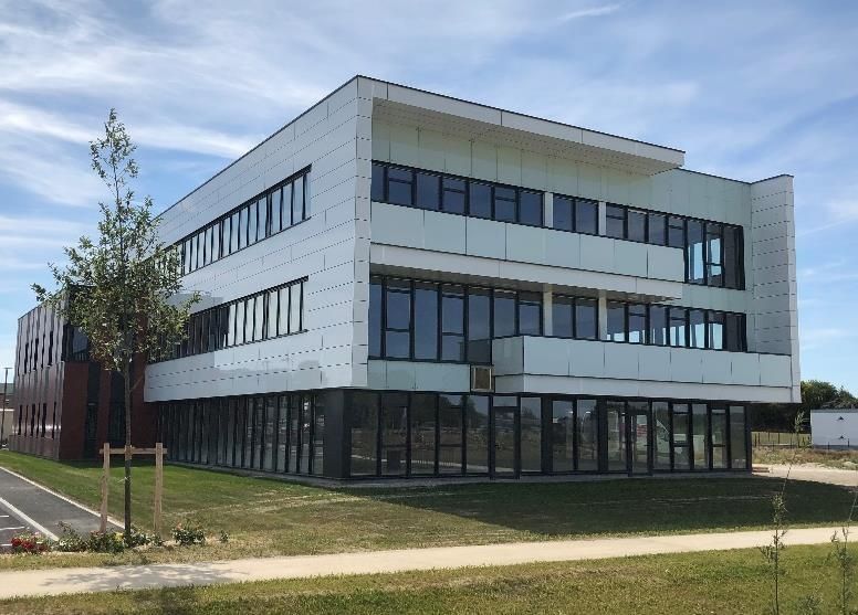 Location bureaux 567 m² non divisibles
