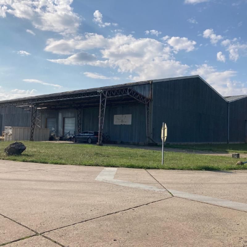 Location entrepôts 5360 m² non divisibles